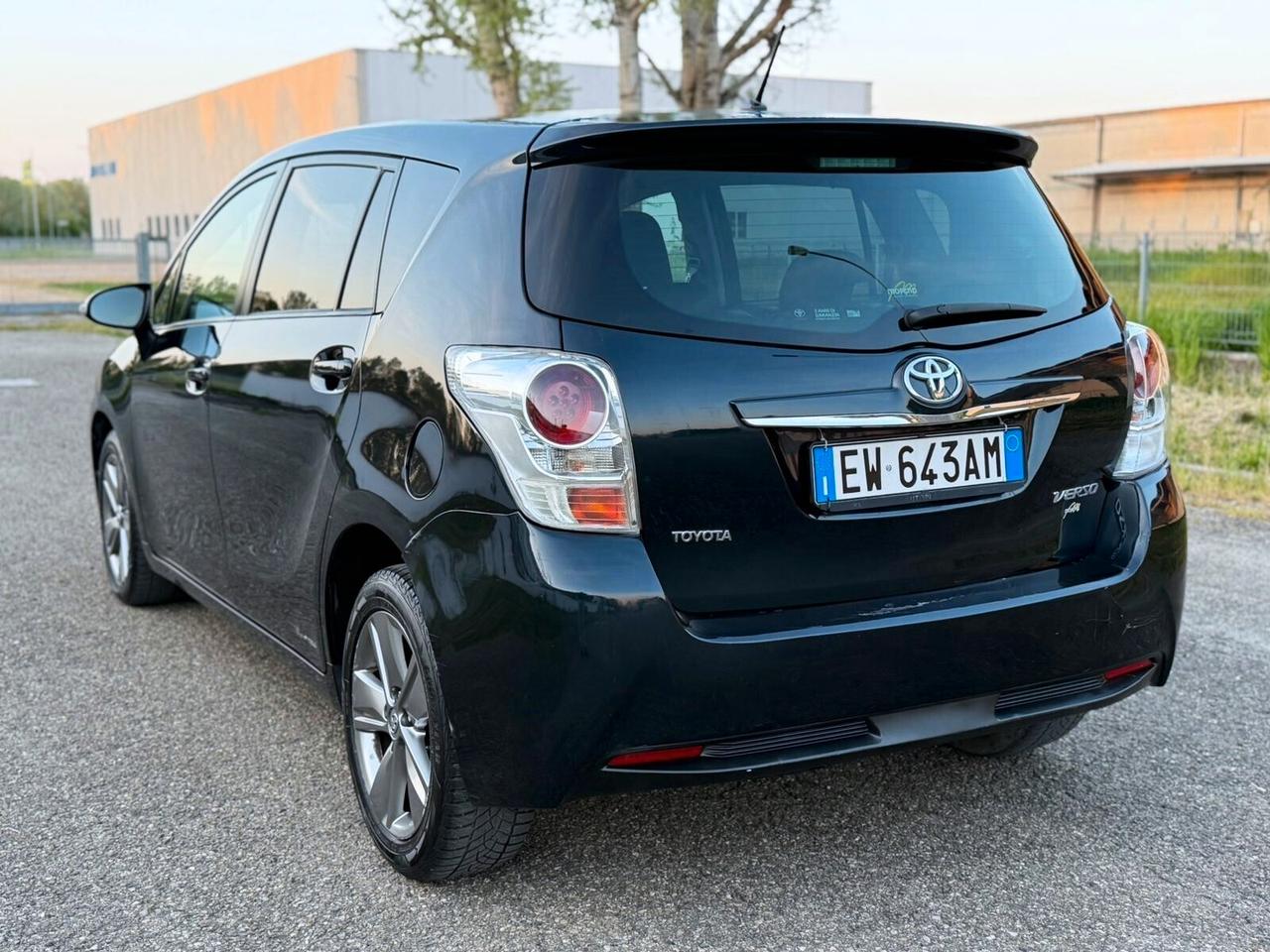 Toyota Verso 1.6 D-4D Luxury 7 posti EURO5B