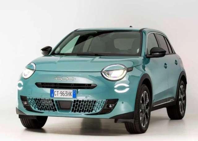 Fiat 600 Hybrid 110 CV DCT MHEV Sport Edizione Milano Corti