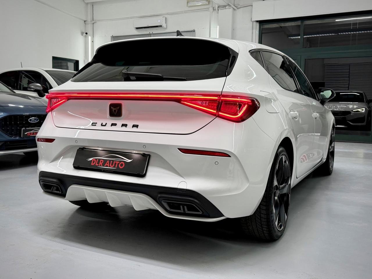 Cupra Leon 1.5 Hybrid 150 CV DSG