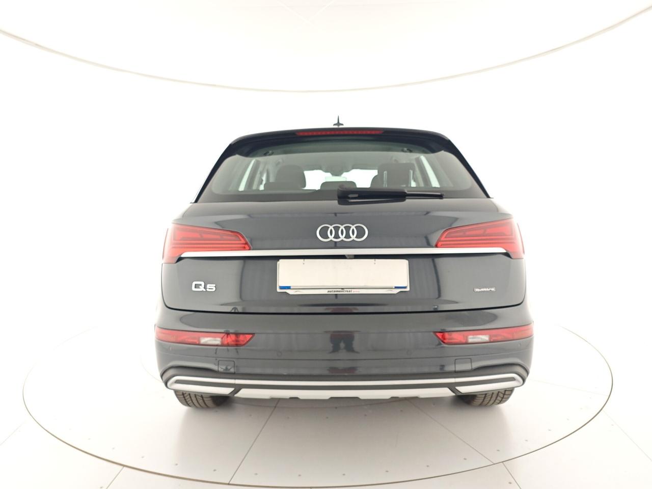 Audi Q5 - 40 TDI 204 CV quattro S tronic Business Advanced