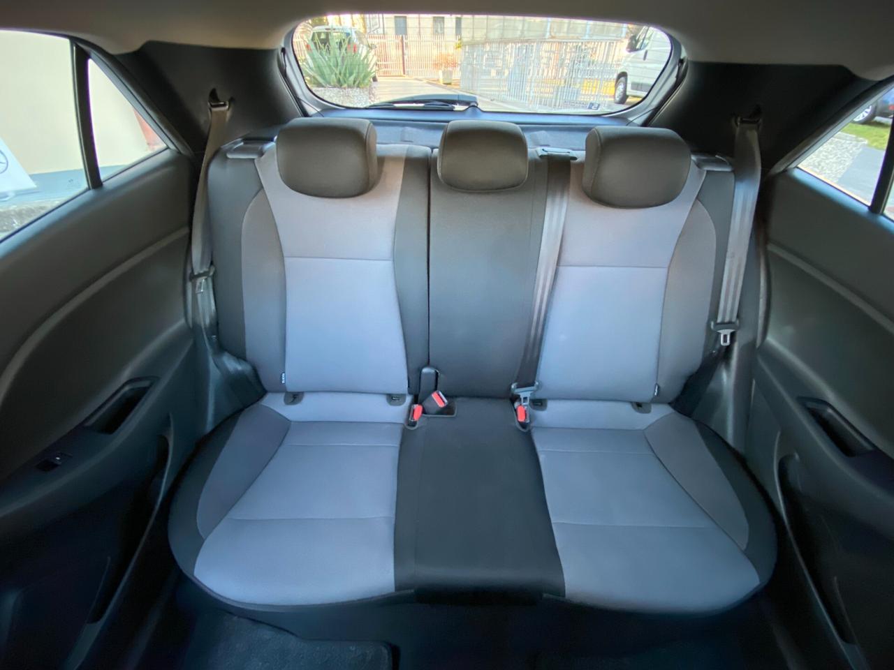 Hyundai i20 1.2 5 porte Econext Connectline