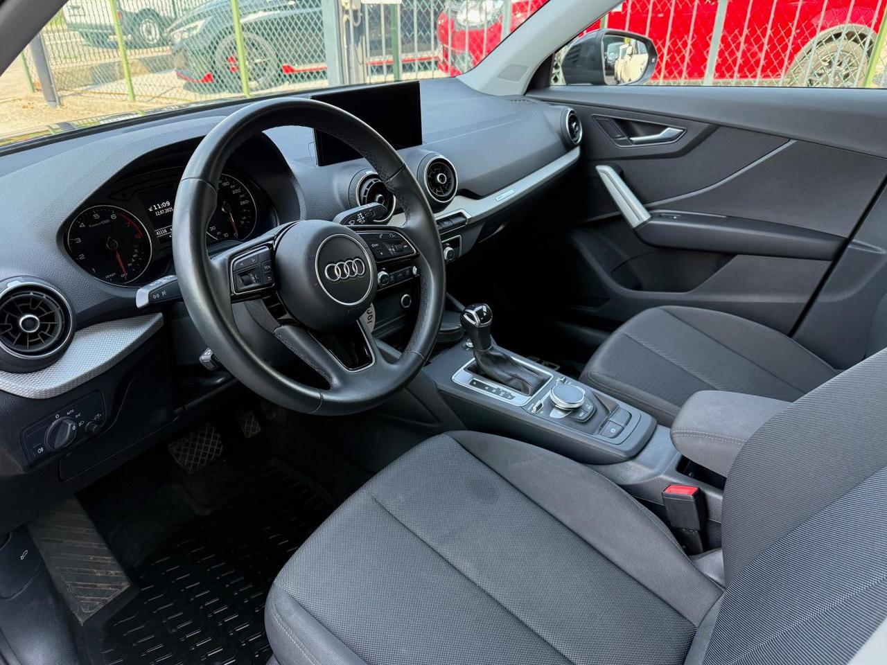 AUDI Q2 35 TFSI S tronic