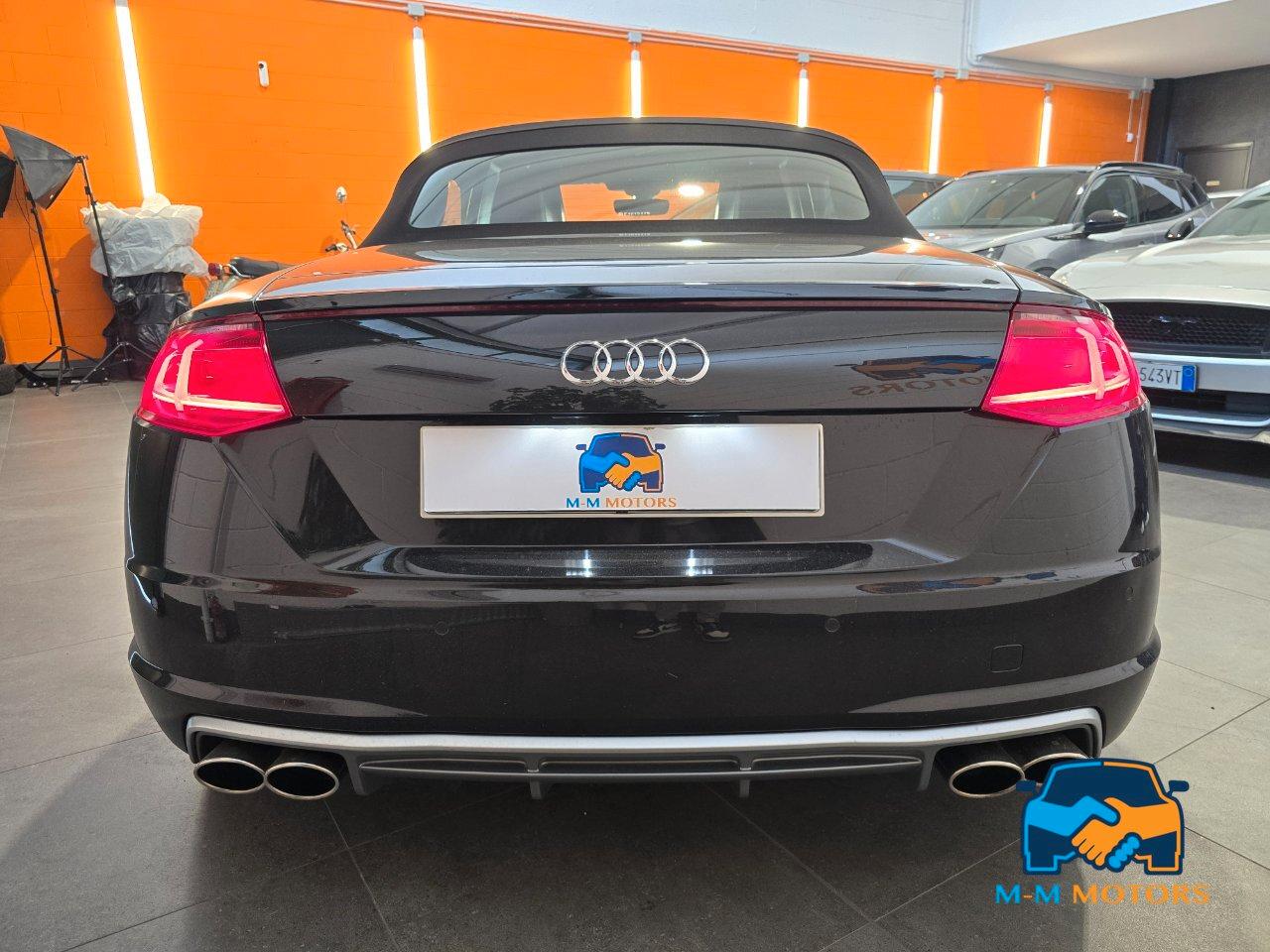 Audi TT Roadster 2.0 tfsi S line quattro s-tronic