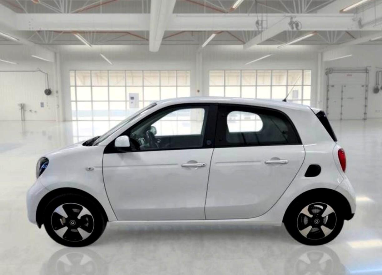 Smart ForFour EQ Passion Pdc Apple/Android UNIPRO IVA DEDUCIBILE