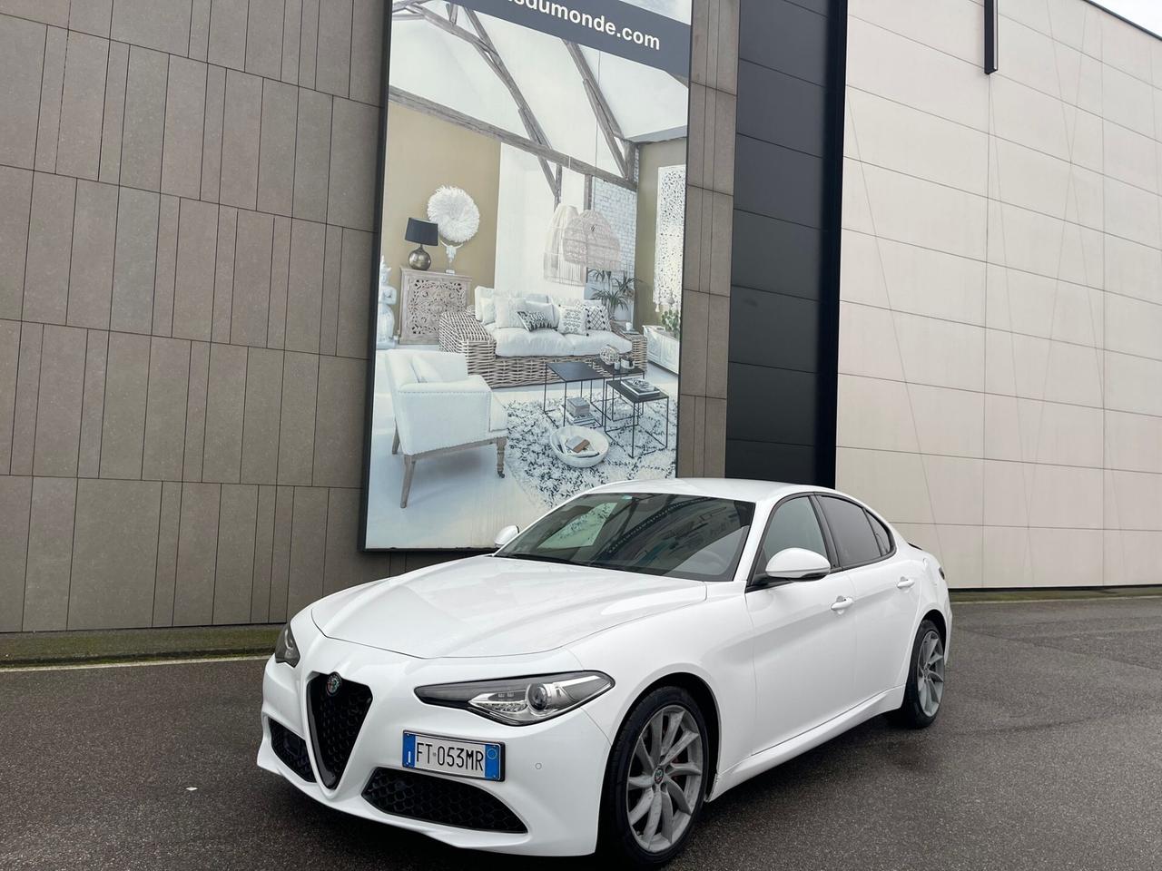 Alfa Romeo Giulia 2.2 Turbodiesel 190CV AT8 AWD Q4 B-Tech