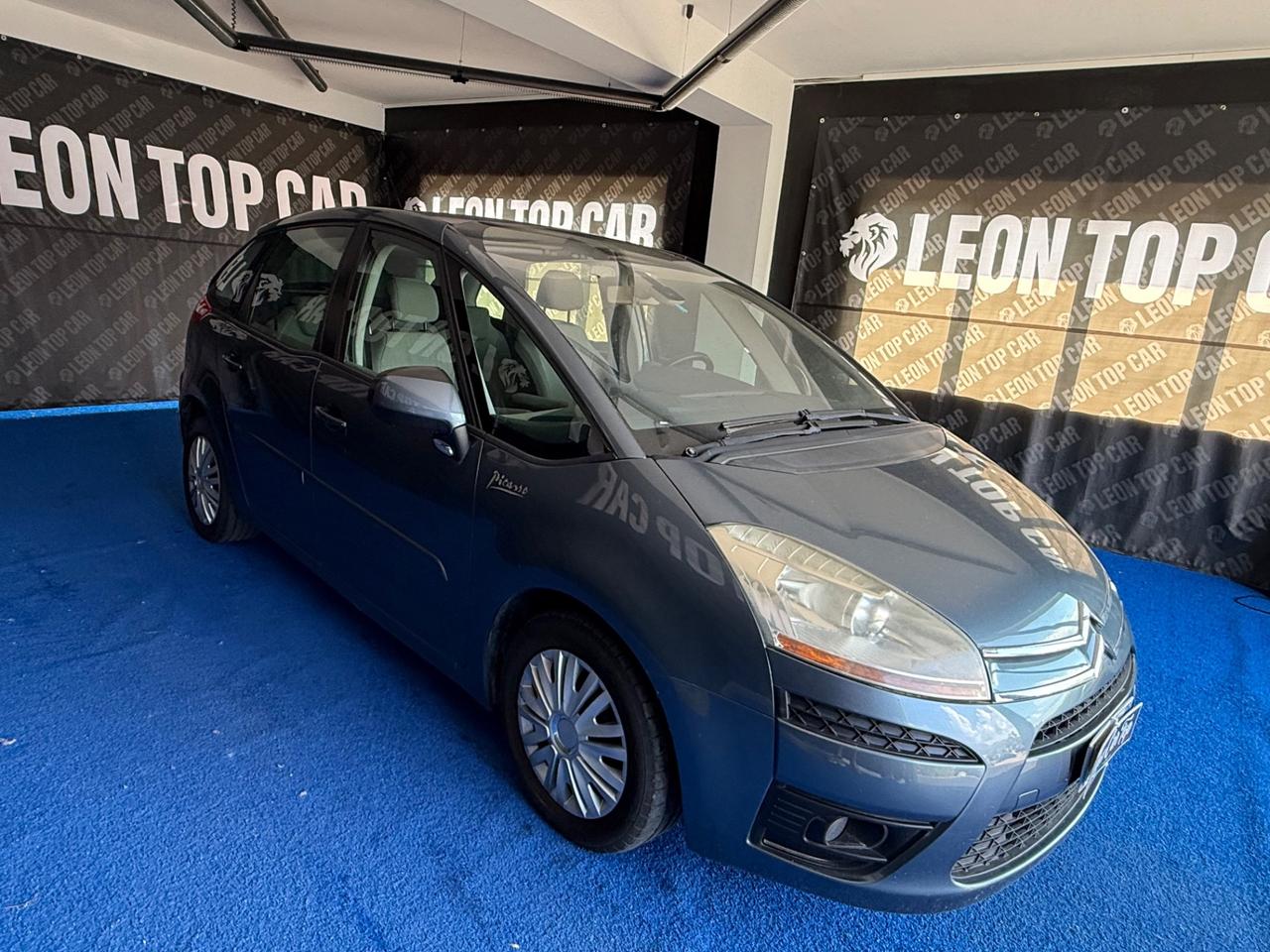 Citroen C4 Picasso 1.6 HDi 110 gommata e tagliandata