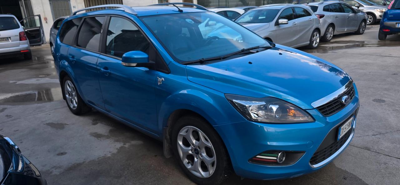 Ford Focus 2.0 (145CV) 5p. Bz.- GPL Tit.