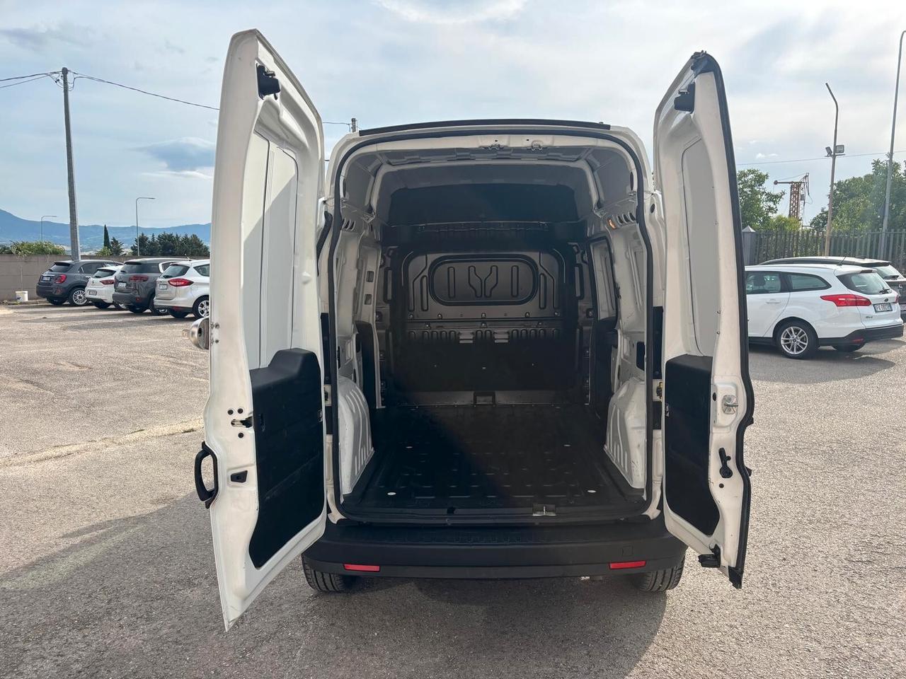 Fiat Doblo' maxi tetto alto 02/2022 1.6 mjet