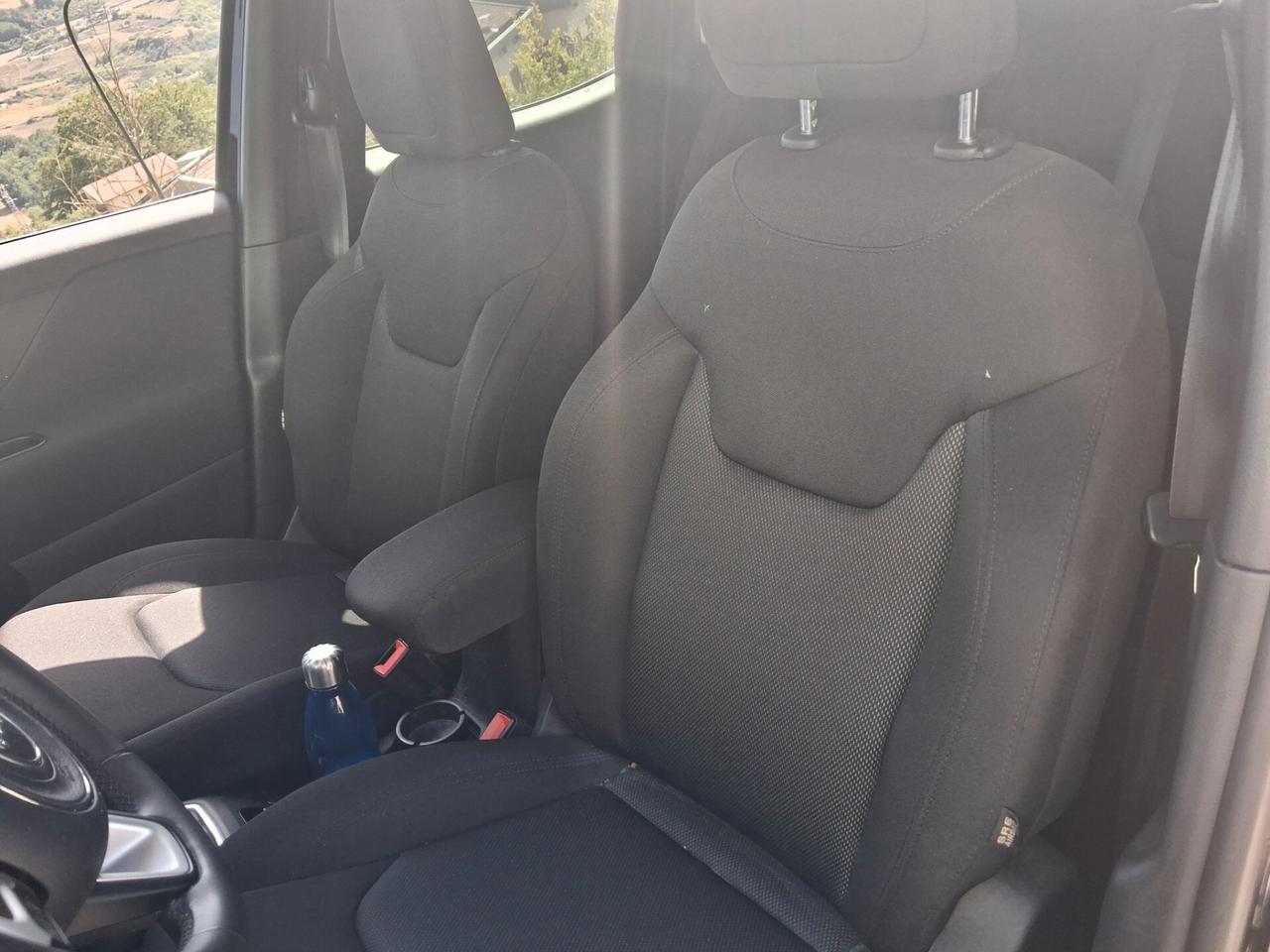 Jeep Renegade 1.6 Mjt 130 CV Longitude