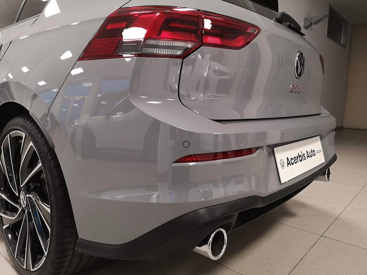 Volkswagen Golf GTI 2.0 TSI DSG Exterior "Black Style"