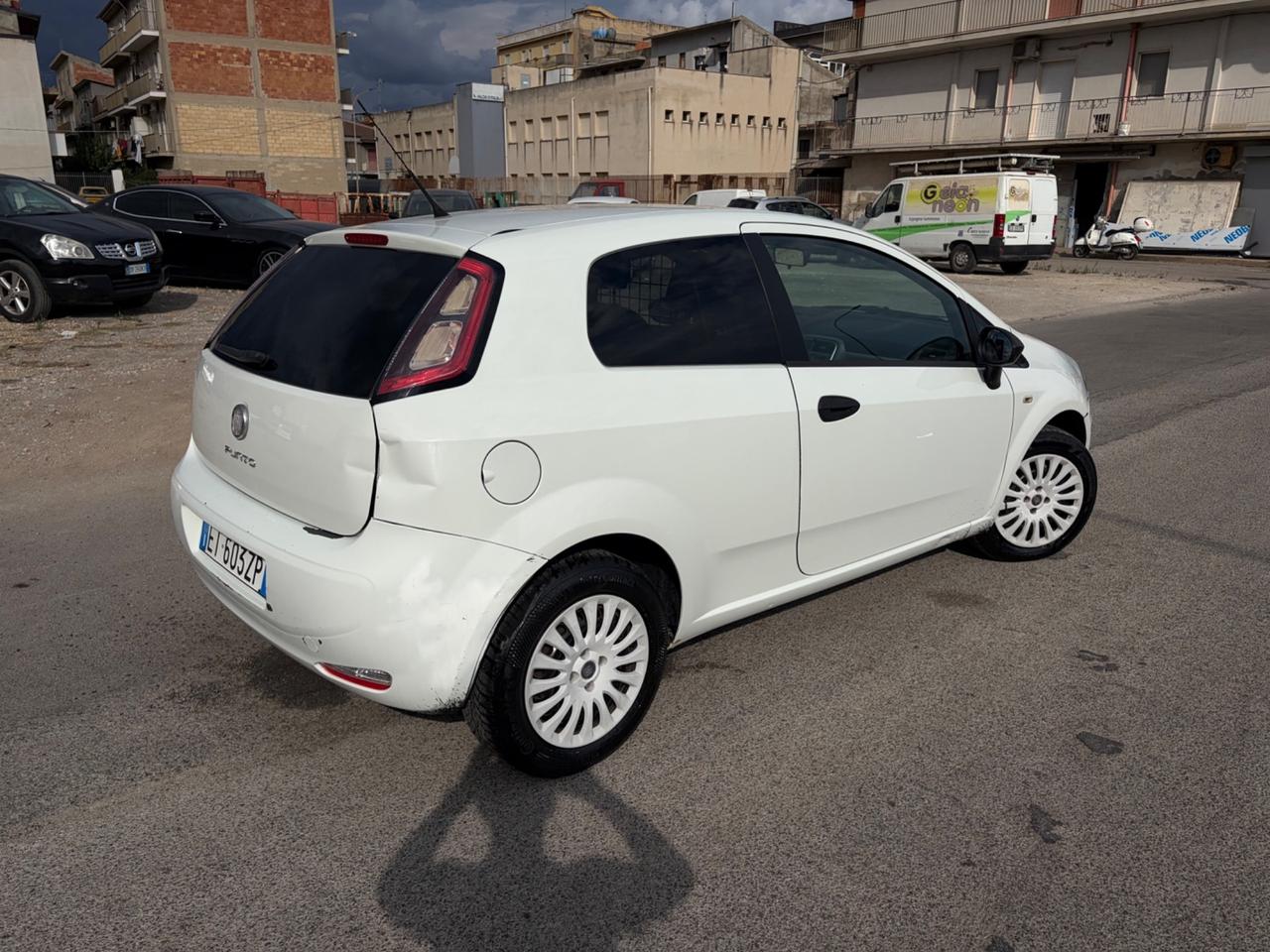 Fiat Grande Punto 2014 1.3 mtj 75cv VAN