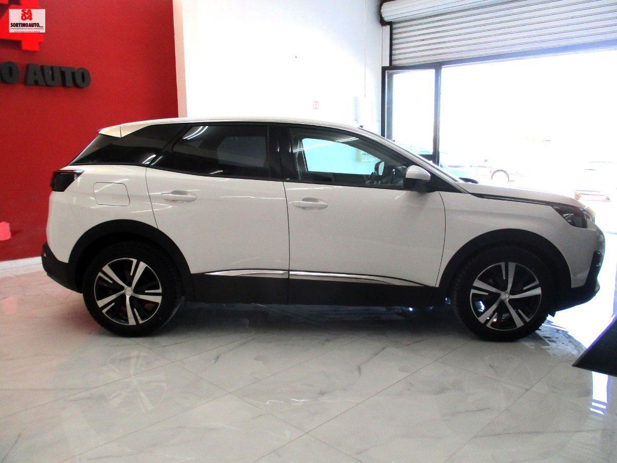 PEUGEOT 3008 BlueHDi 130 S&S Allure-2019