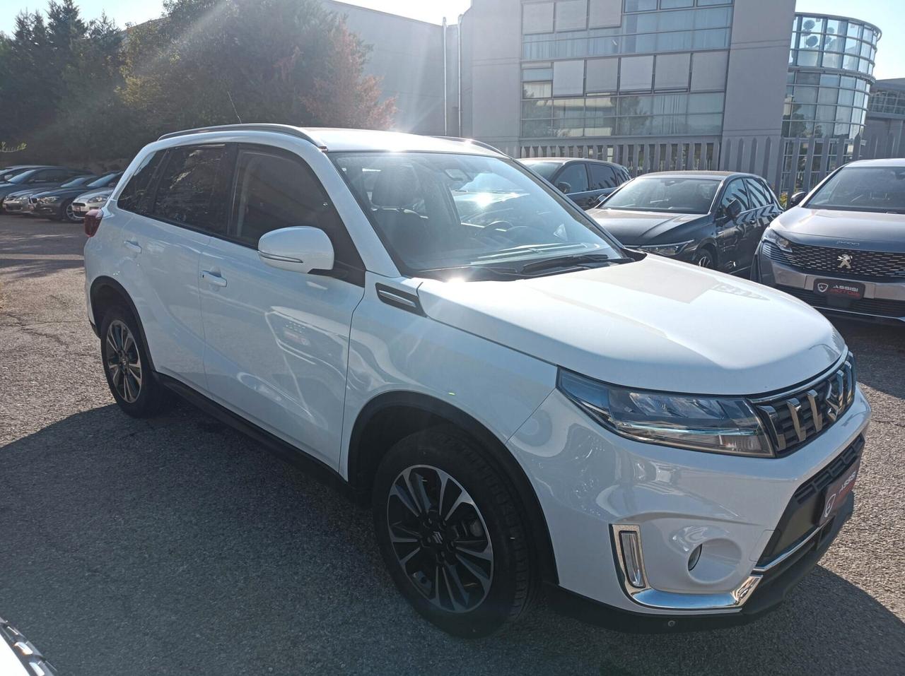 Suzuki Vitara 1.4 Hybrid Top