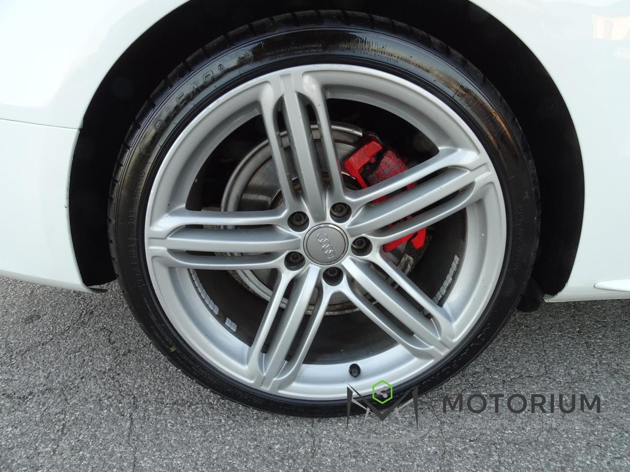 Audi A5 Cabrio 2.0 TDI S-LINE