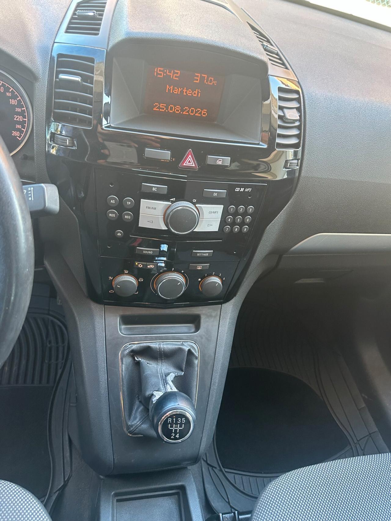 Opel Zafira 1.8 GPL 7 POSTI