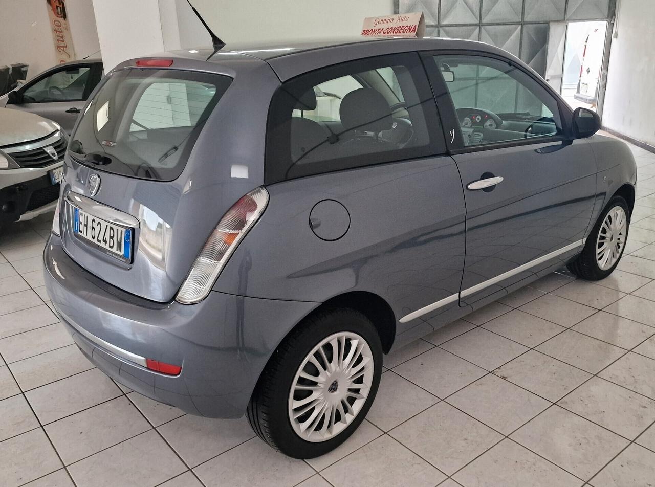 Lancia Ypsilon 1.2 benzina (Km 55 mila) anno 2011