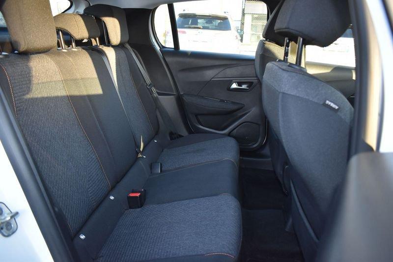 Peugeot 208 208 Hybrid 100 e-DCS6 Style