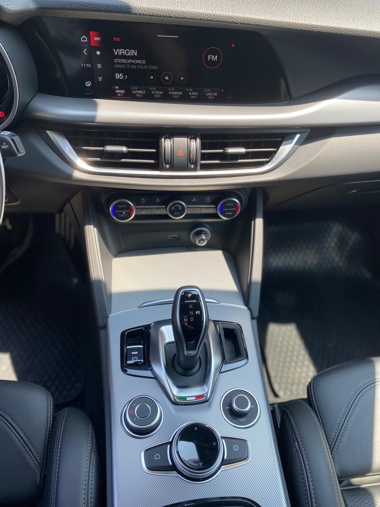 Alfa Romeo Stelvio 2.2 Turbodiesel 210 CV AT8 Q4 Veloce