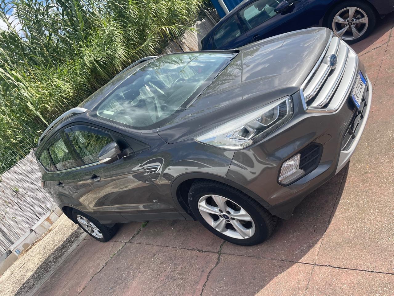 Ford Kuga 2.0 TDCI 150 CV S&S 4WD Business