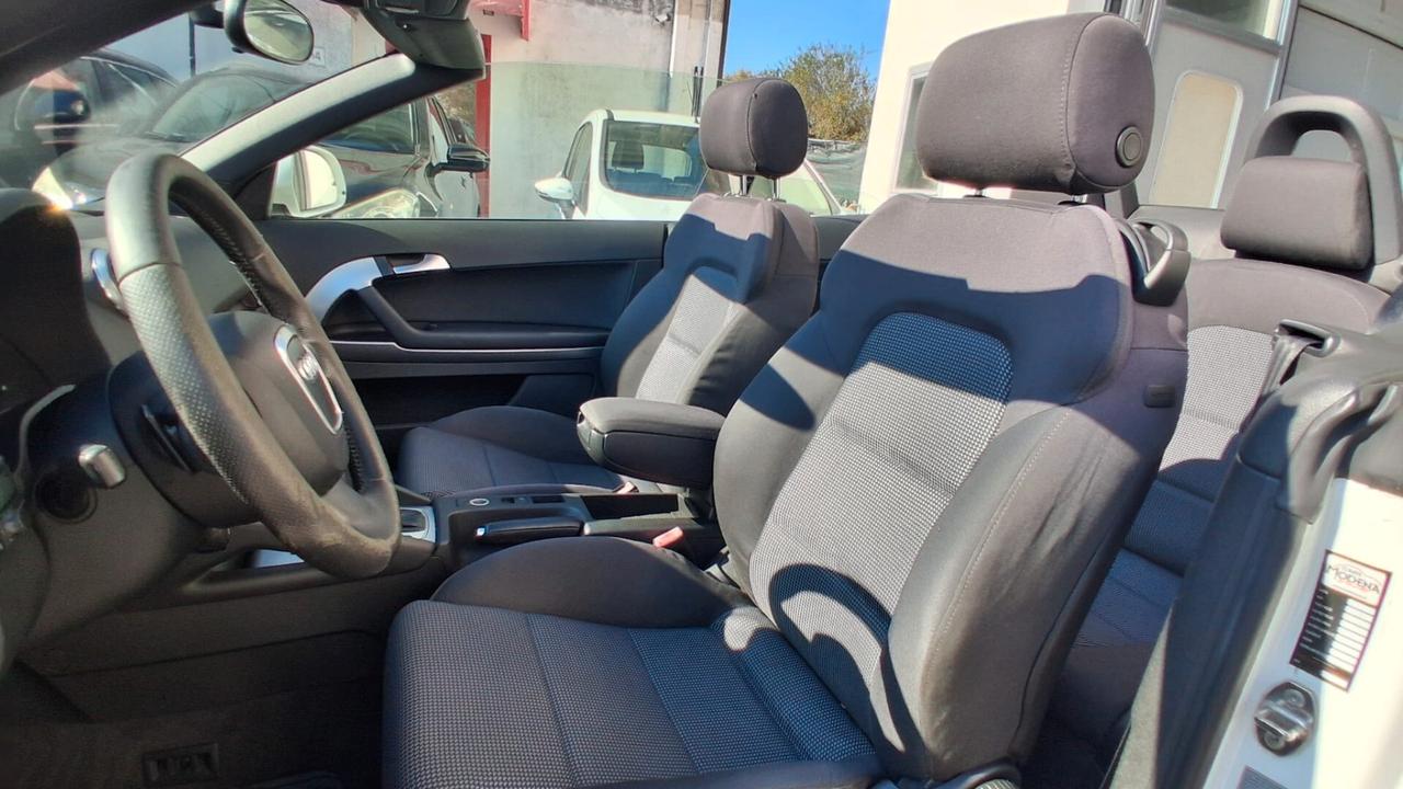 Audi A3 2.0 16V TDI Attraction.cabrio.automatica