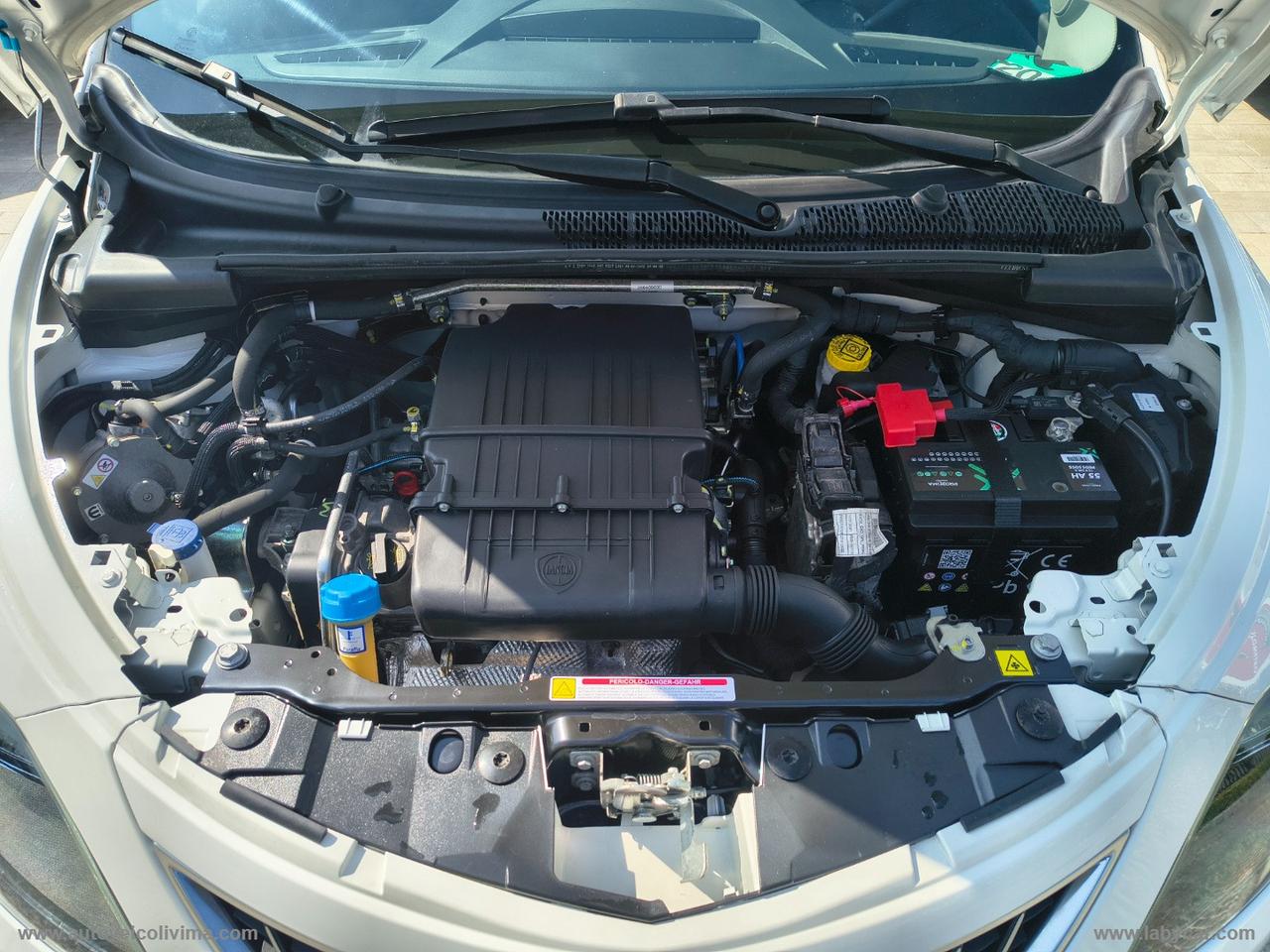 LANCIA Ypsilon 1.2 69 CV 5p. GPL Gold