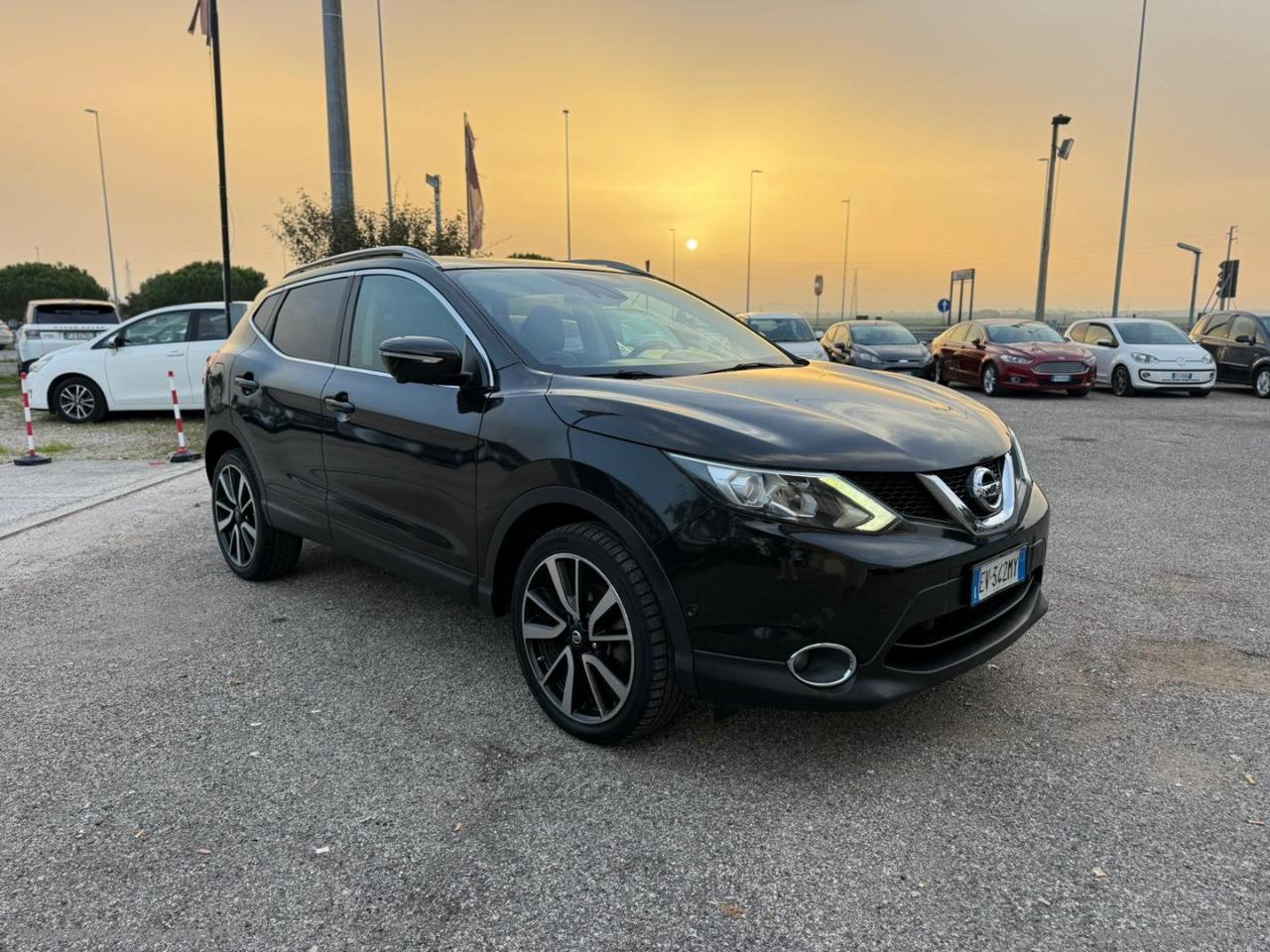 NISSAN Qashqai 1.6 dCi 2WD Tekna