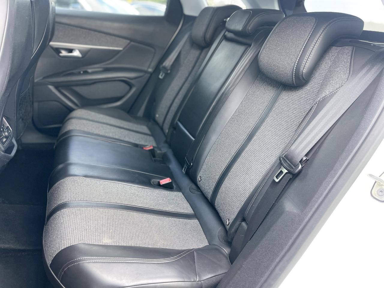 Peugeot 3008 1.5 Diesel 130CV E6 Neo - 2018