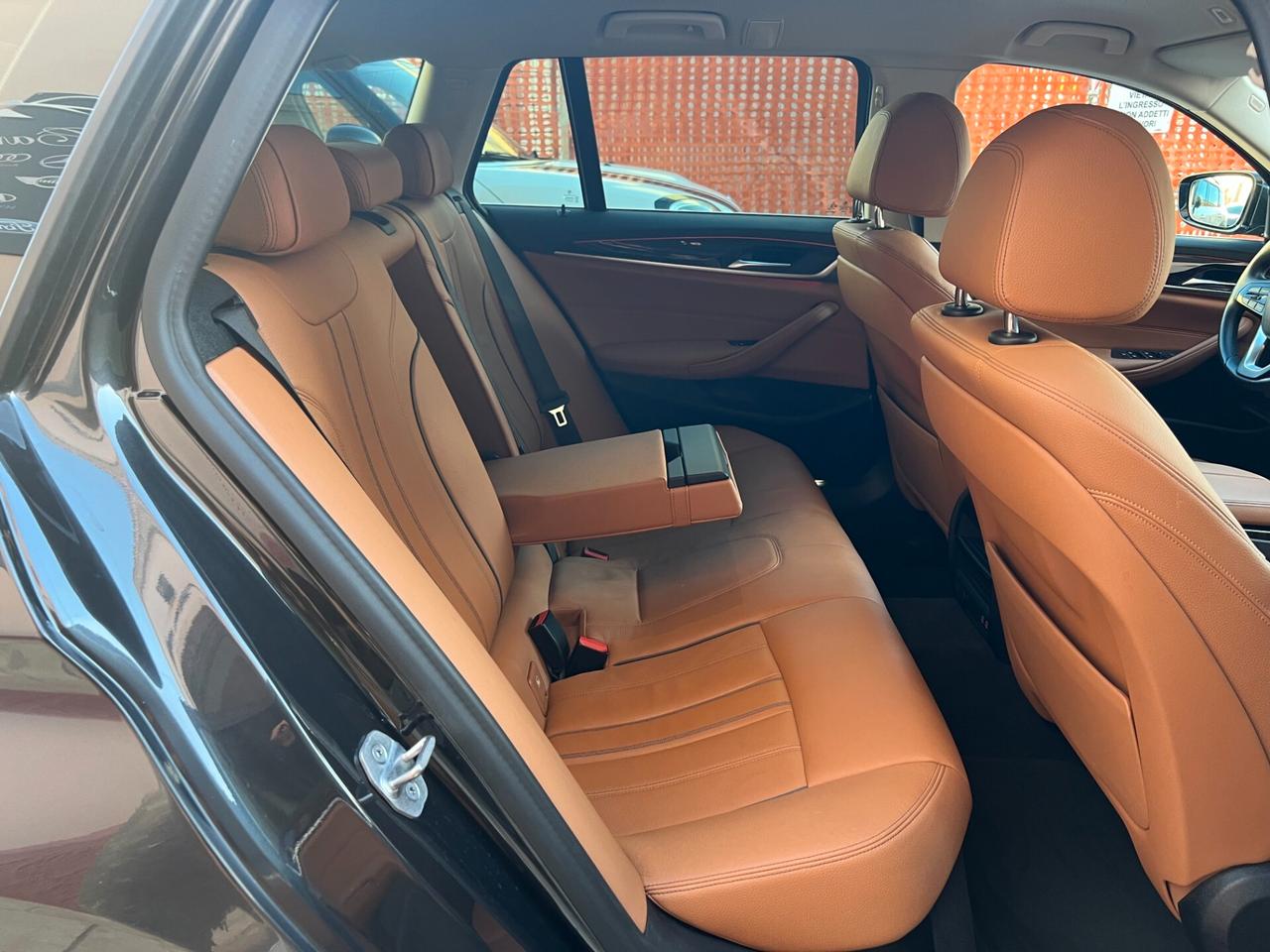 BMW 520D TOURING LUXURY 2.0 MHEV 190CV PELLE NAVI CAM ANNO 2021
