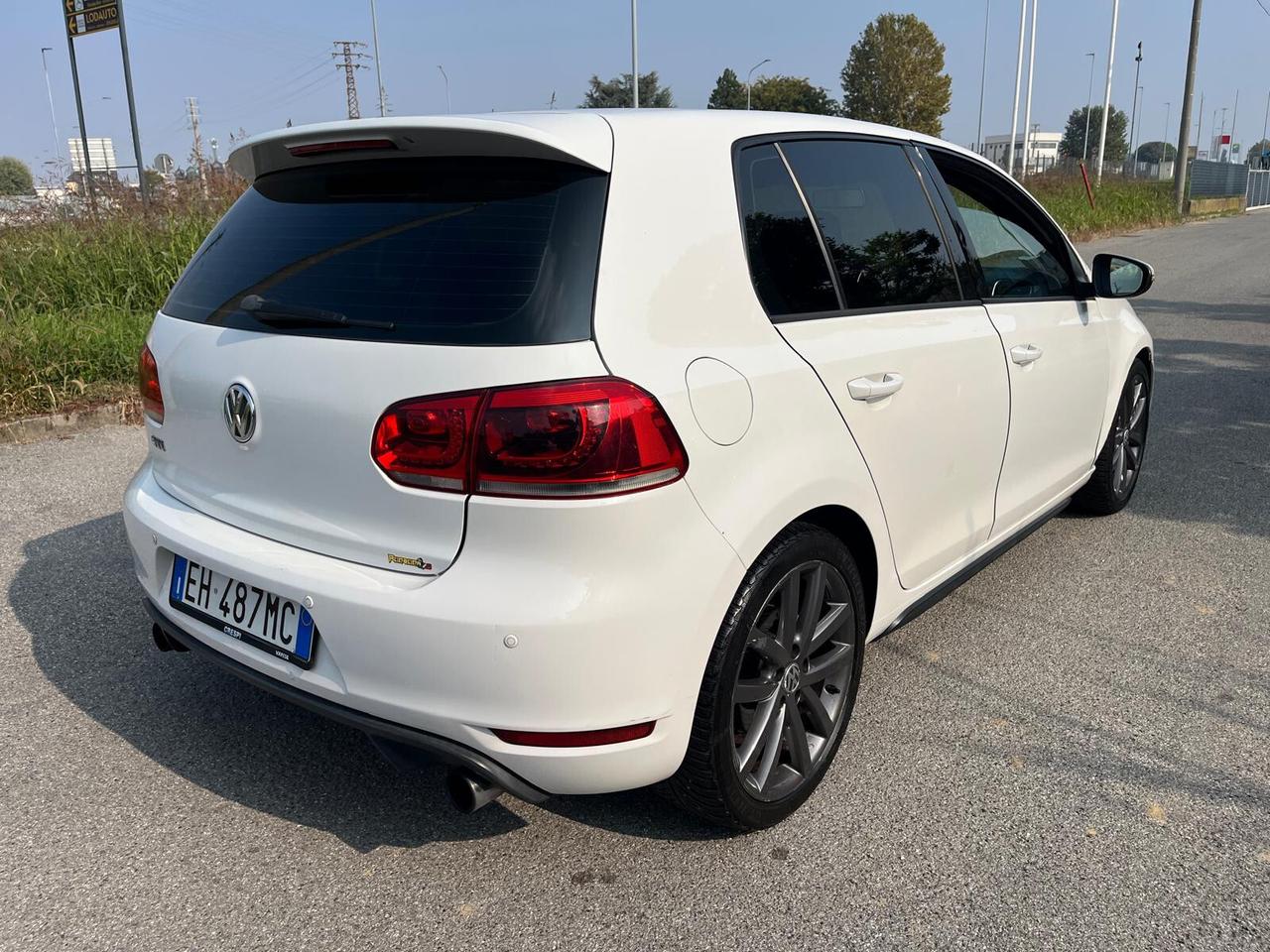 Volkswagen Golf GTI 2.0 TSI 5p.