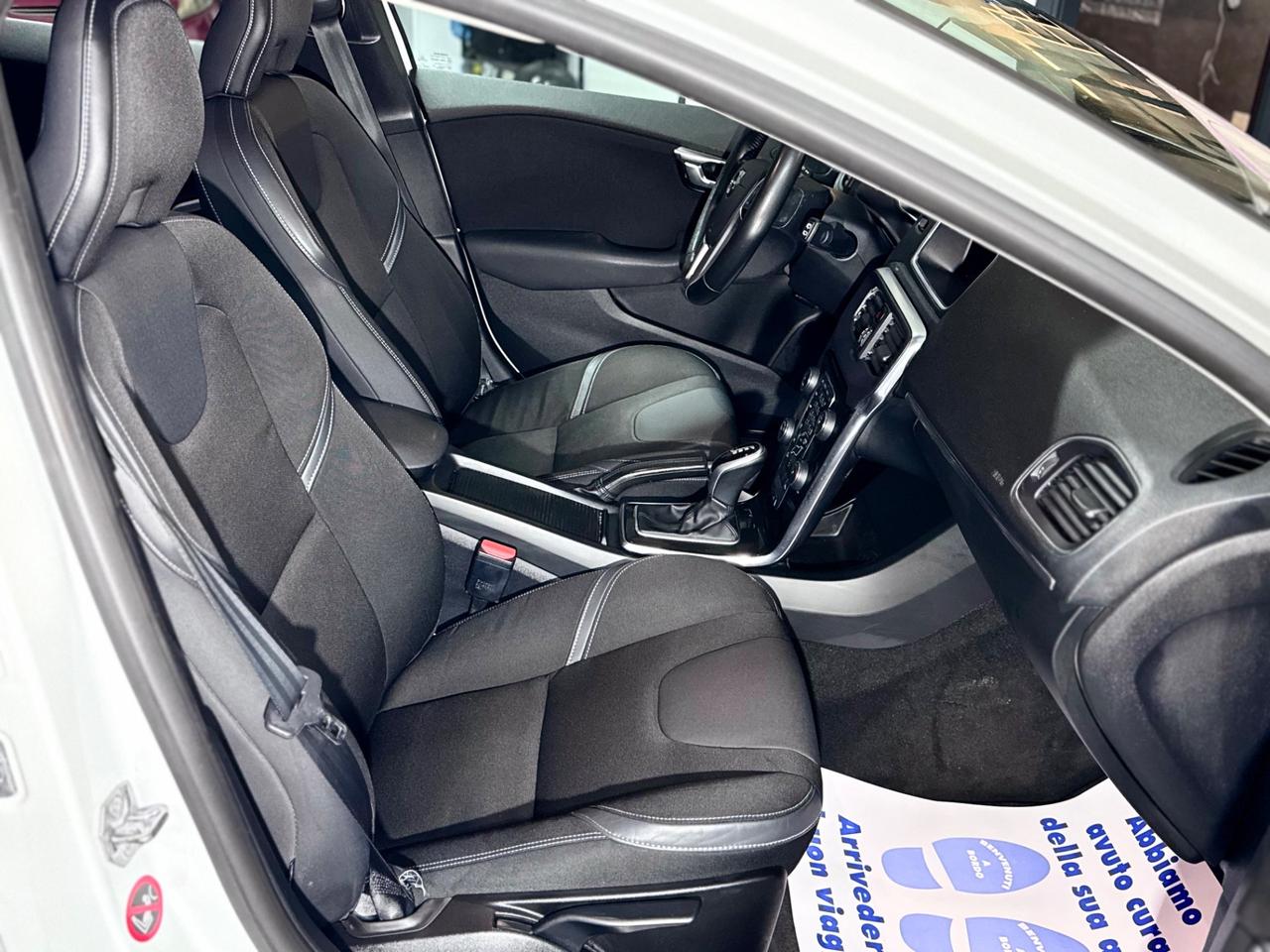 Volvo V40 R 2.0 Diesel 110cv Auto 2016 Euro 6b