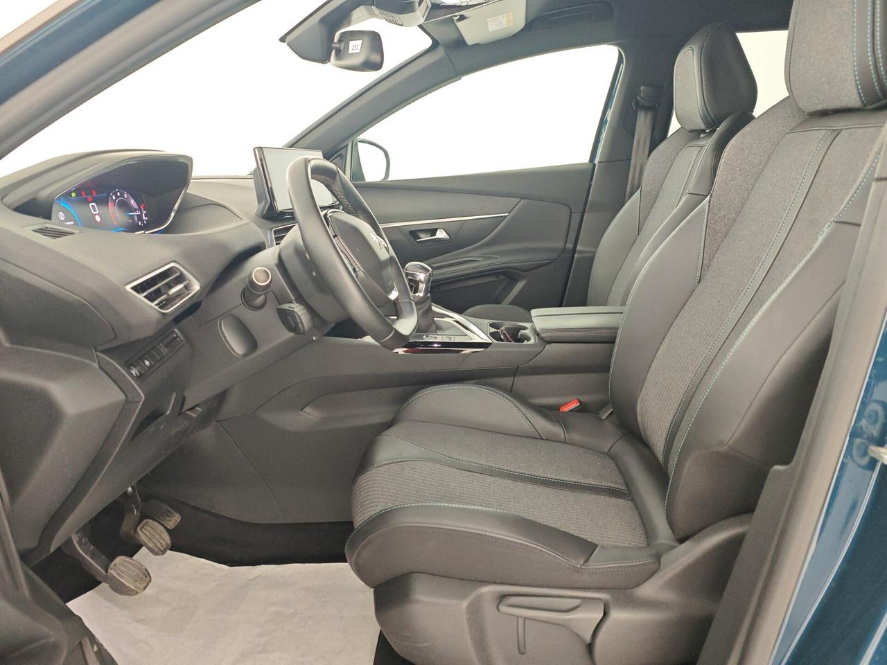 Peugeot 3008 PureTech Turbo 130 S&S Allure Pack