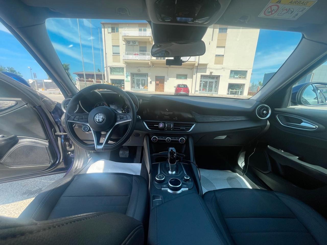 Alfa Romeo Giulia 2.2 Turbodiesel 160 CV AT8 Executive