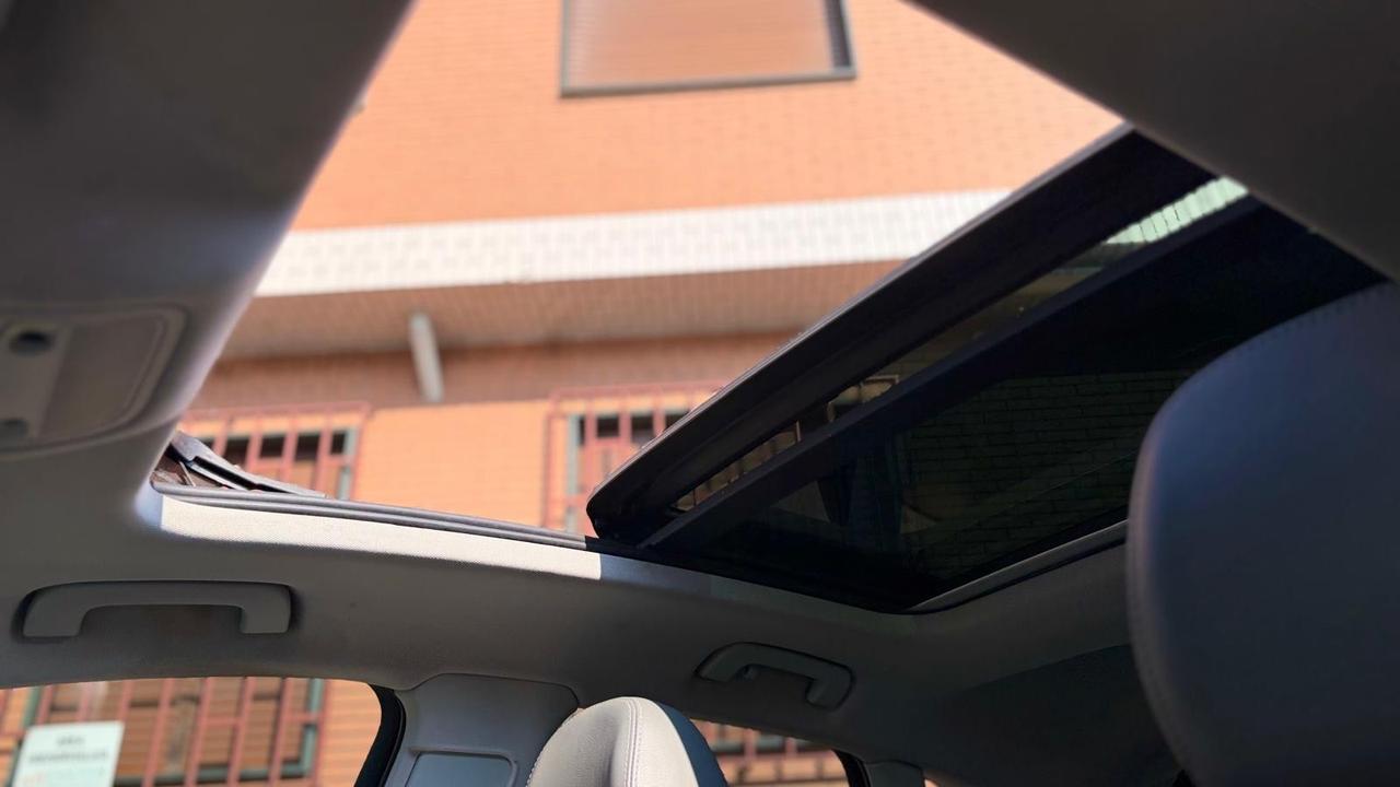 Audi Q3 2.0 TDI 150 CV quattro S tronic edition Sport