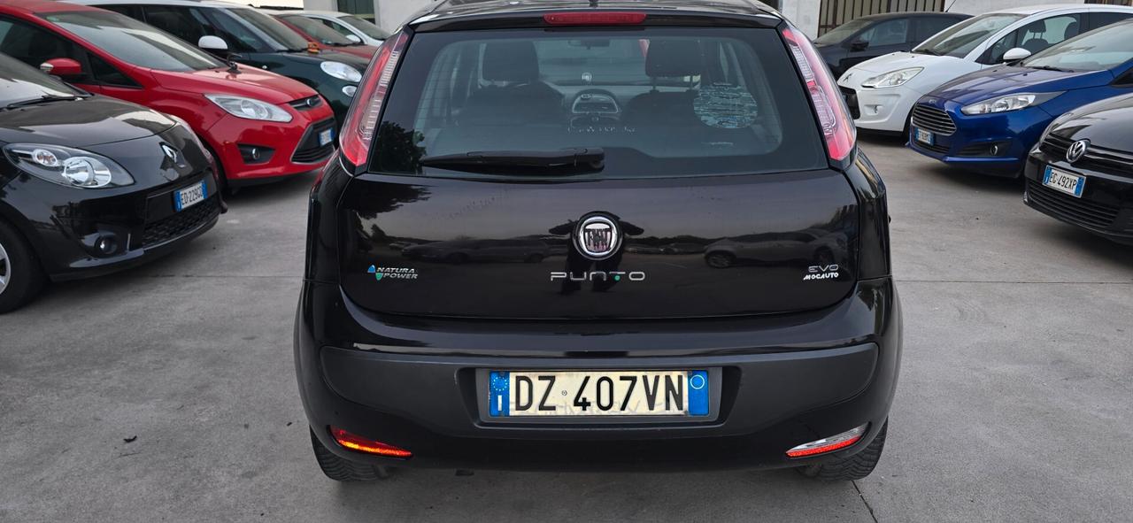 Fiat Grande Punto 1.4 5 porte metano valido per 4 anni