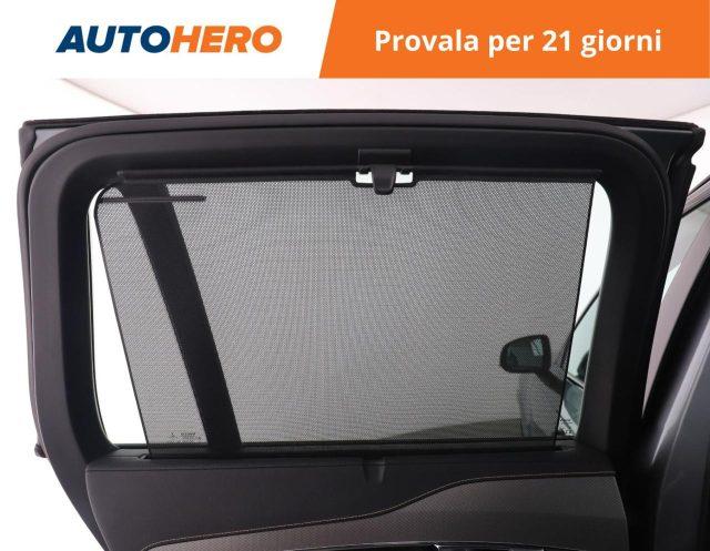 VOLVO XC90 B5 (d) AWD Geartronic R-design