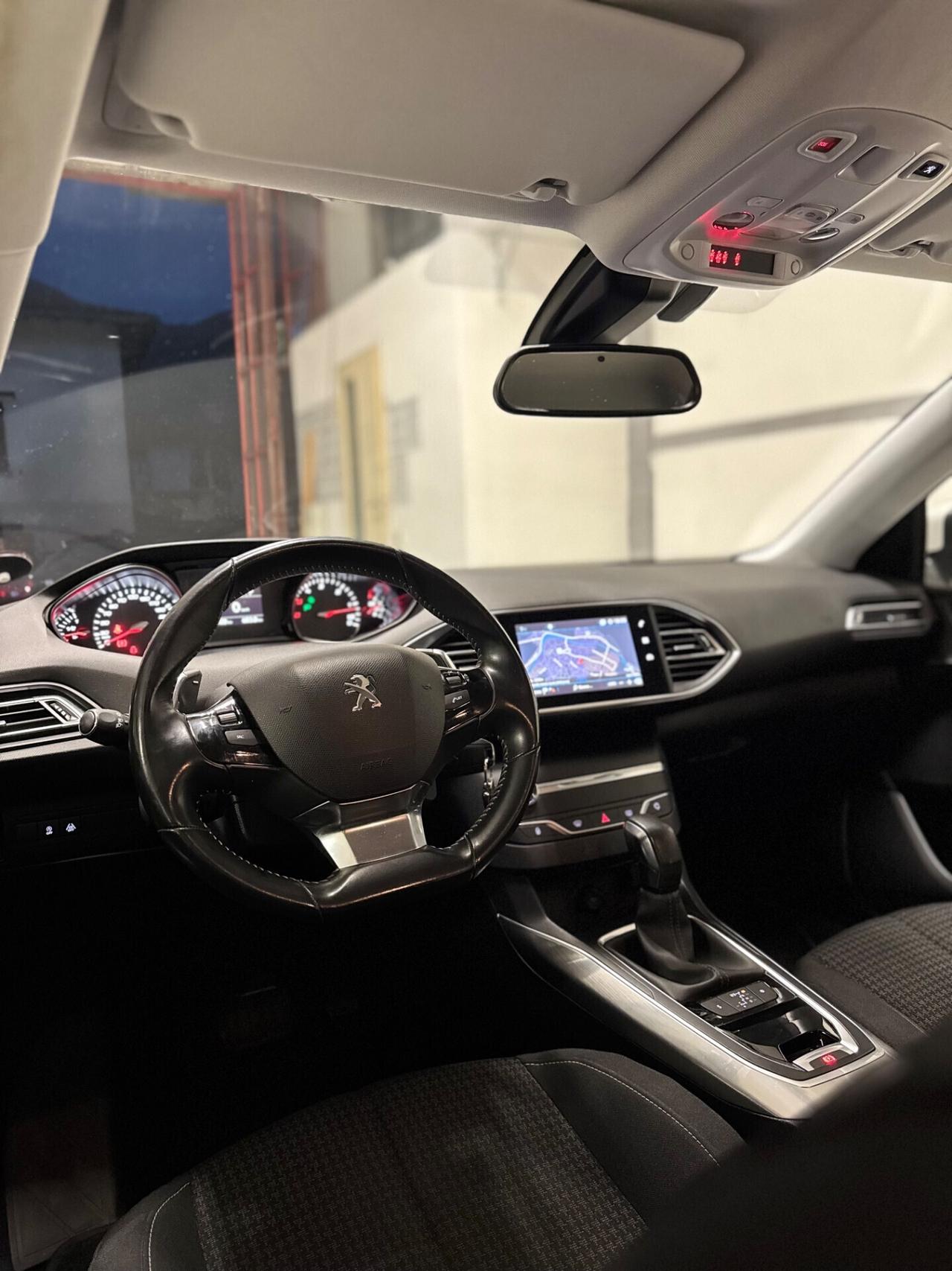 Peugeot 308 BlueHDi 130 S&S Active