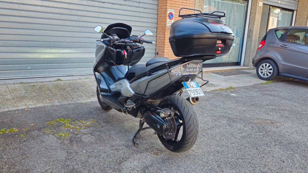 Yamaha T Max frizione nuova, scarico Mivv OMOLOGATO