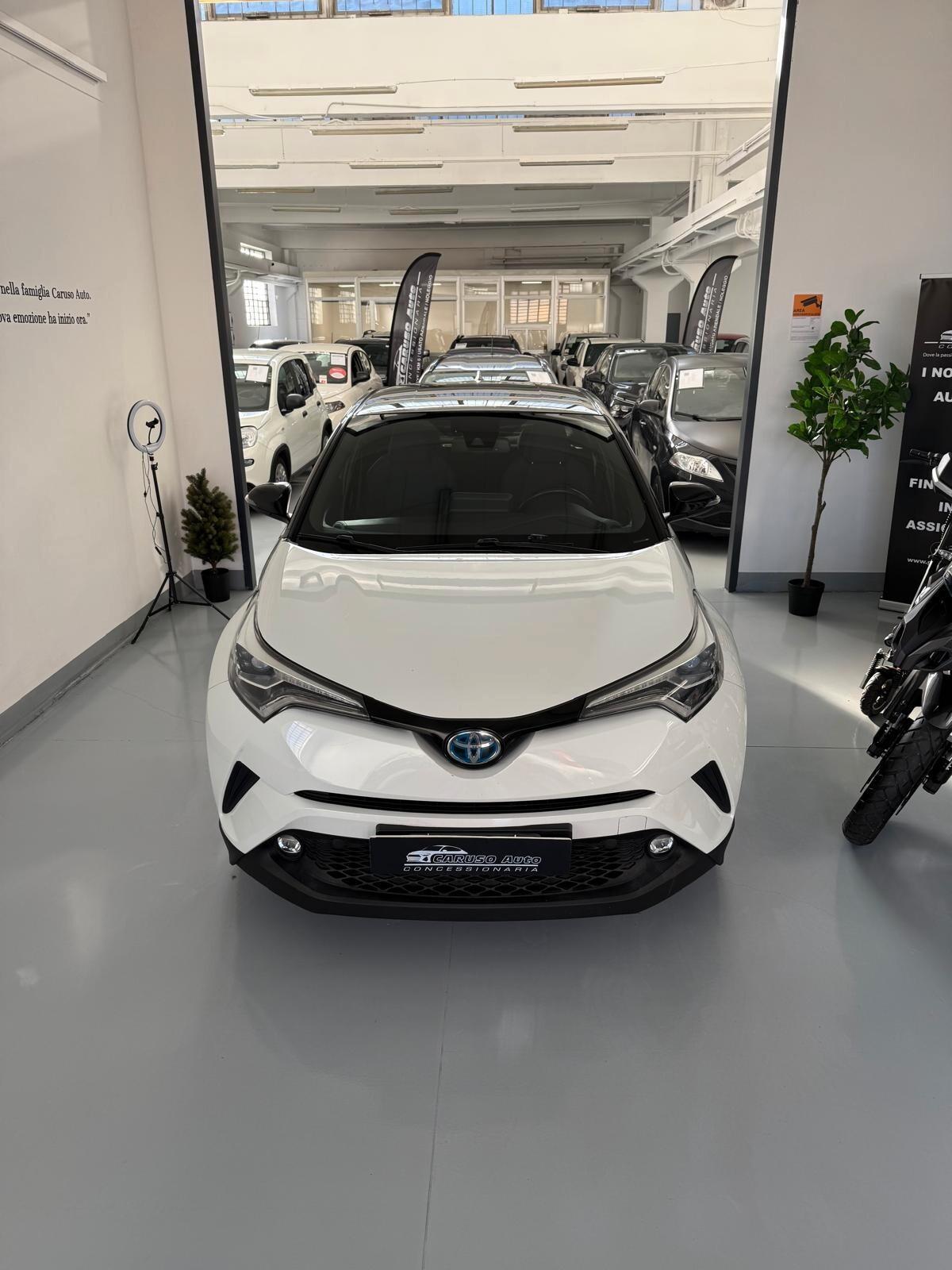 Toyota C-HR 1.8 Hybrid E-CVT Trend