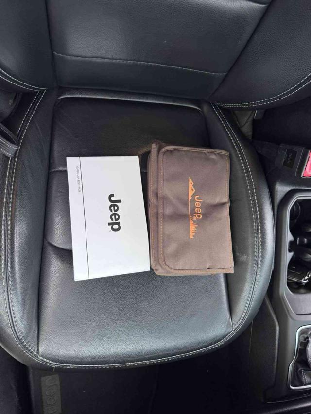 JEEP Wrangler Unlimited 2.2 Mjt II 4X4 4WD Sahara GANCIO TRAINO