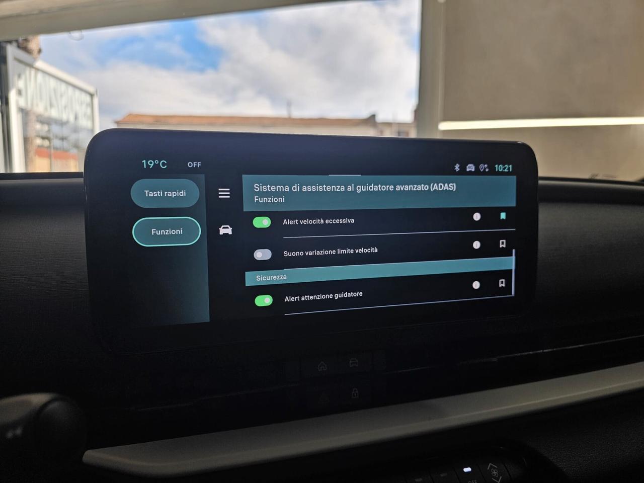 NUOVA FIAT 600 LOUNGE EDITION 1.2 MILD-HYBRID 101CV DCT AUTOMATIC