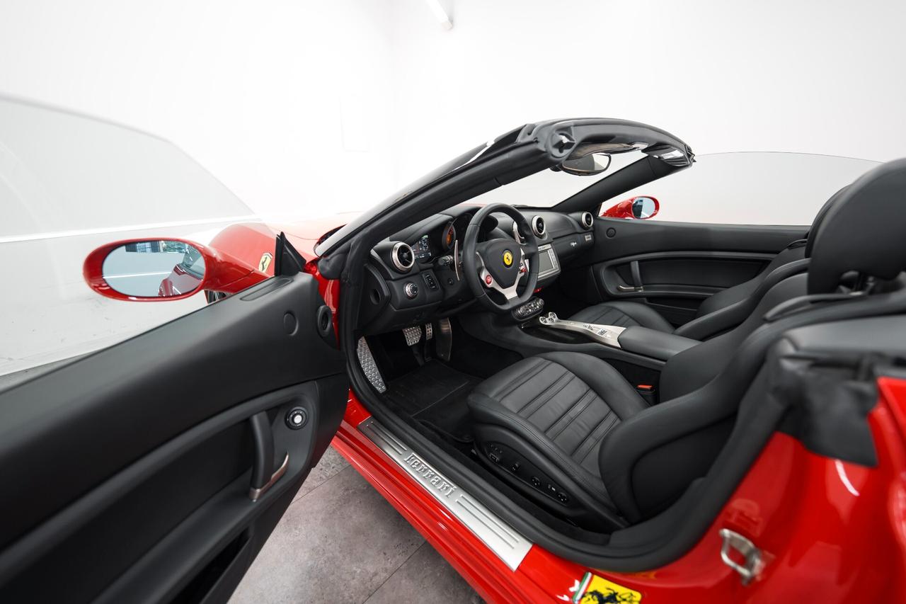 Ferrari California-FIRST PAINT
