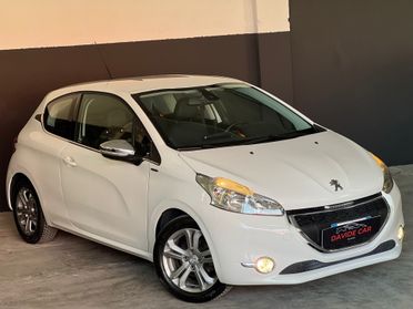 Peugeot 208 1.2 VTi 82 CV 3 porte Serie Speciale S