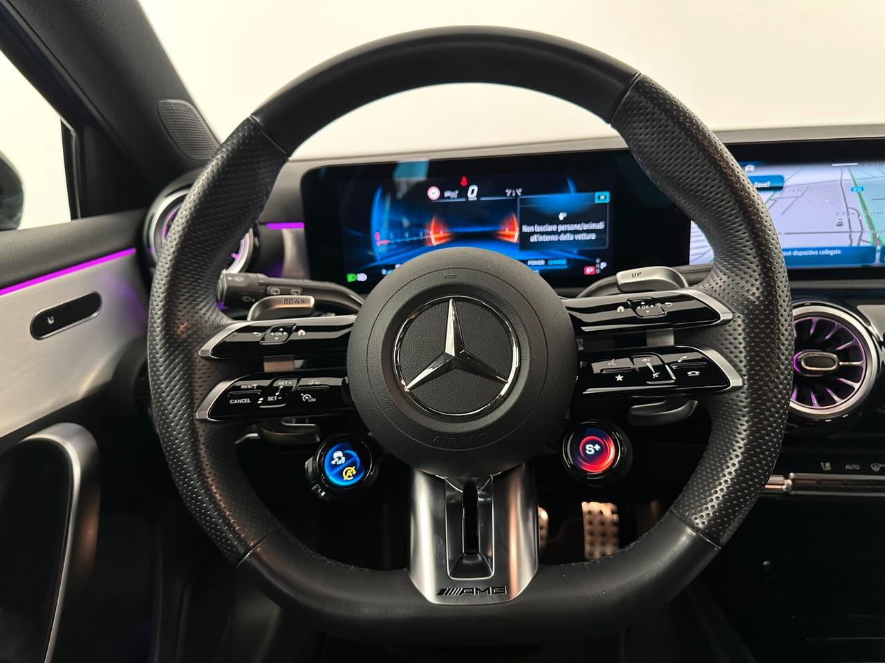 Mercedes-benz A 35 AMG 4 MATIC