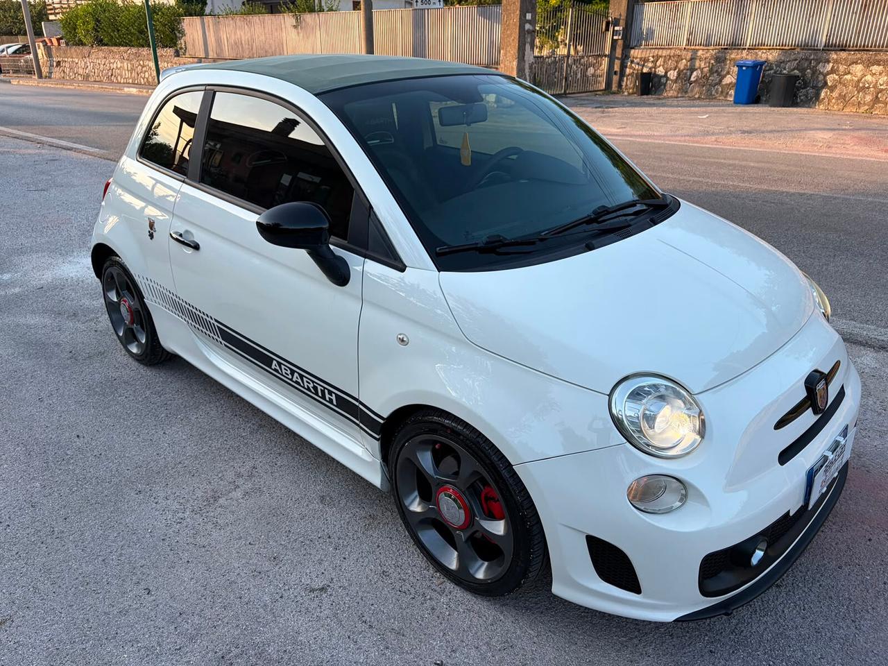 Abarth 500 C 1.4 T-Jet 140cv Cabrio MTA Bicolore
