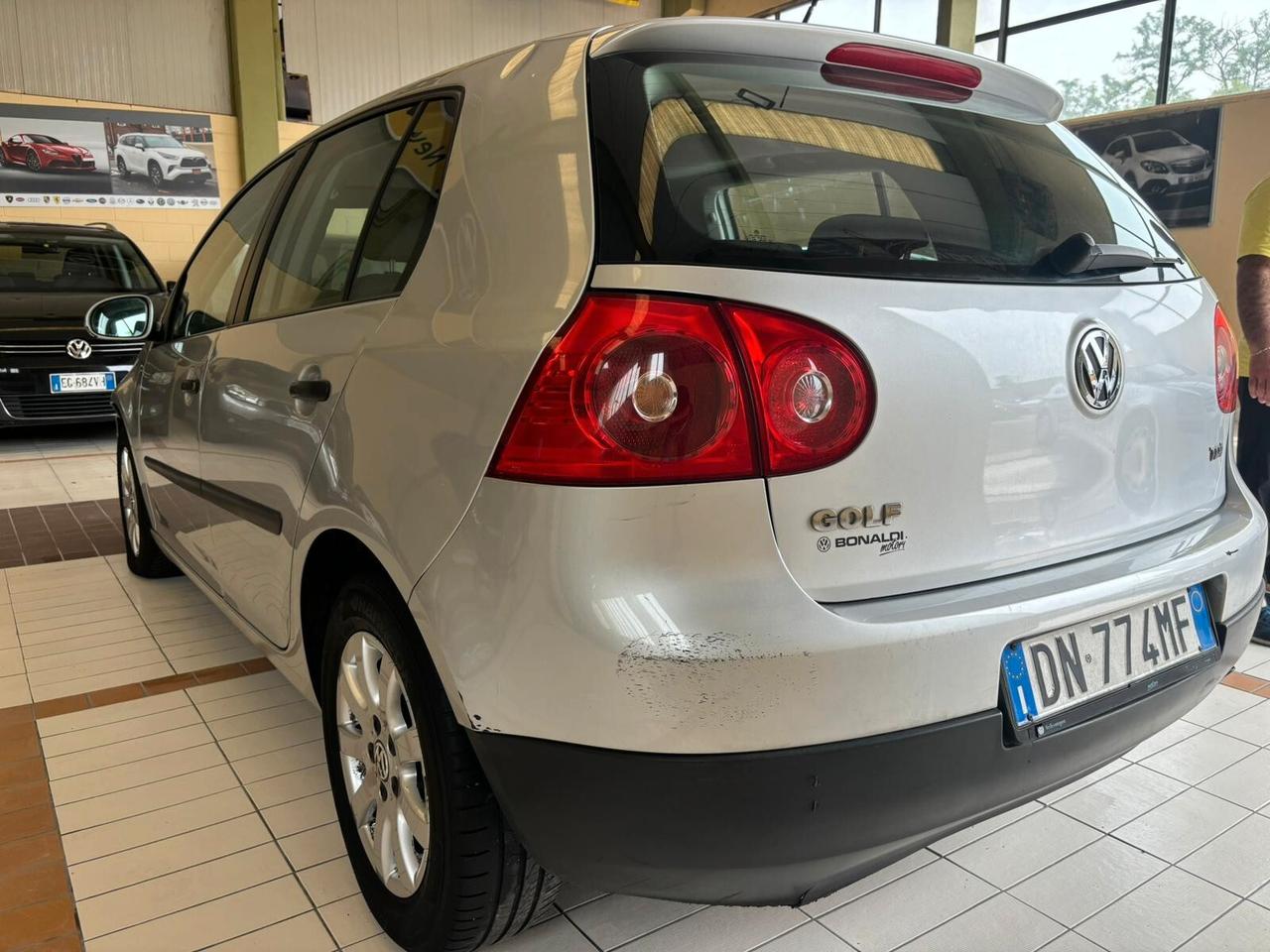 Volkswagen Golf 1.9 TDI DPF 5p. 5m. Comfortline