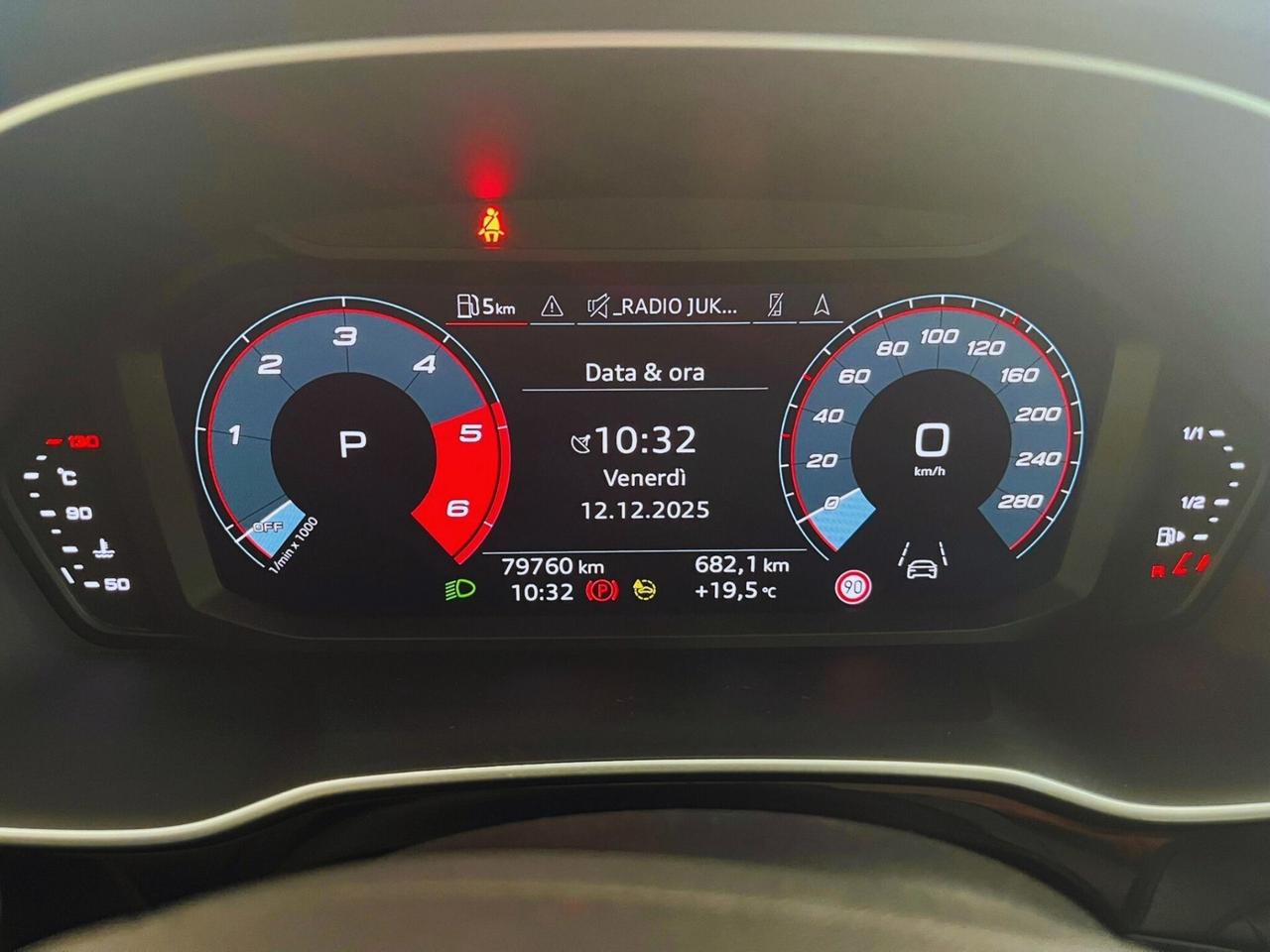 Audi Q3 40 TDI quattro S tronic Business