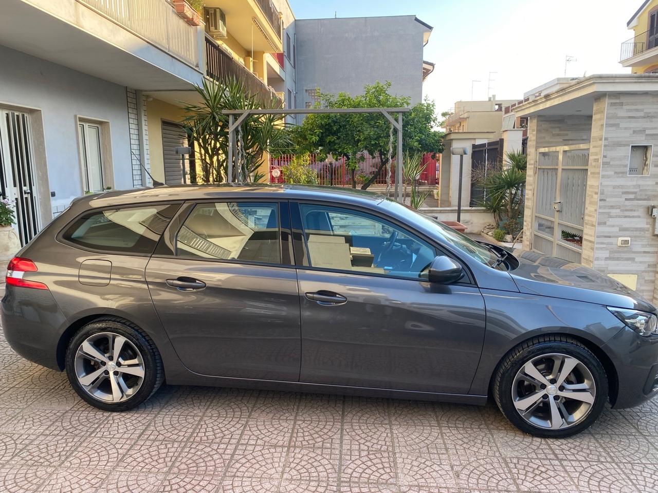Peugeot 308 BlueHDi 130 S&S SW Active
