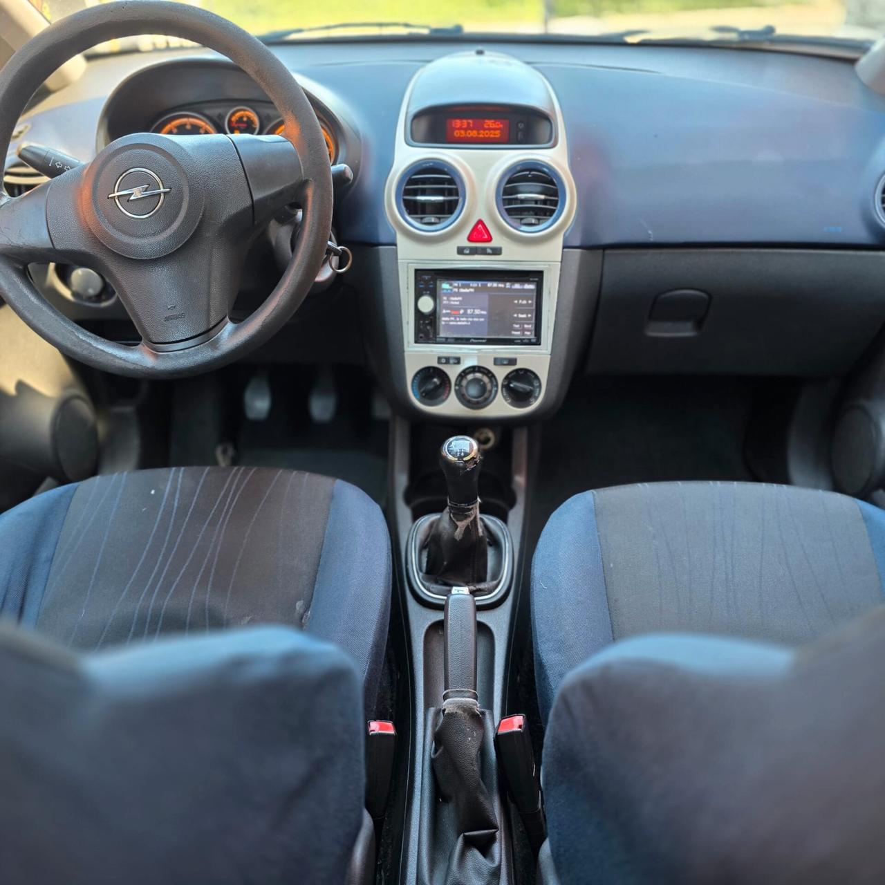 Opel Corsa 1.2 5 porte Cosmo gpl valido