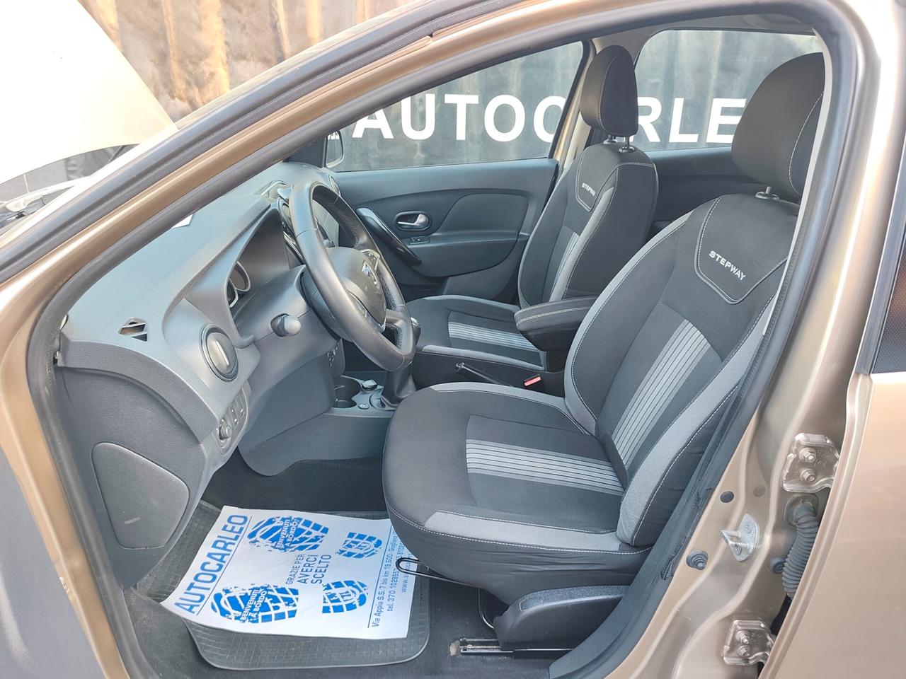 Dacia Sandero Stepway TCE BENZINA E GPL DI SERIE