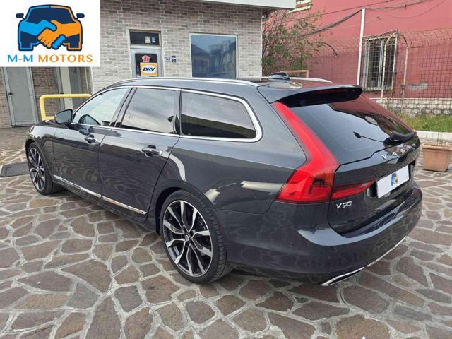 VOLVO V90 D4 AWD Geartronic Momentum